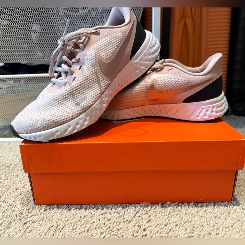Nike Pink Athletic Shoes for Performance